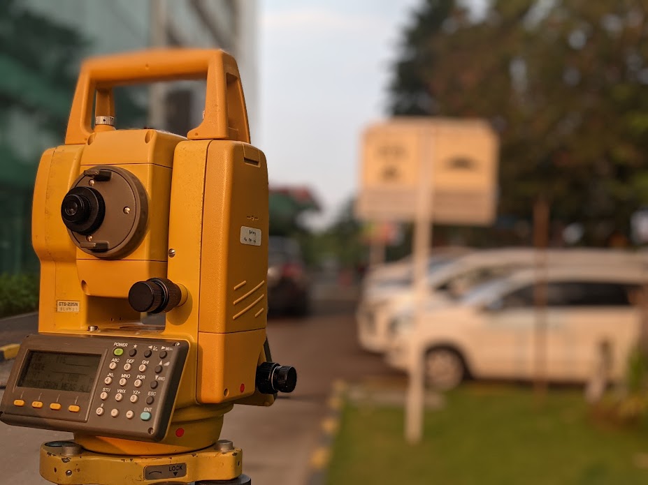 Total station